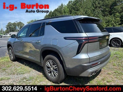 2024 Chevrolet Traverse LT