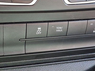 2017 RAM 1500 Big Horn Crew Cab 4x4 5'7" Box