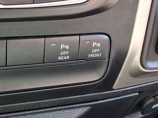 2017 RAM 1500 Big Horn Crew Cab 4x4 5'7" Box