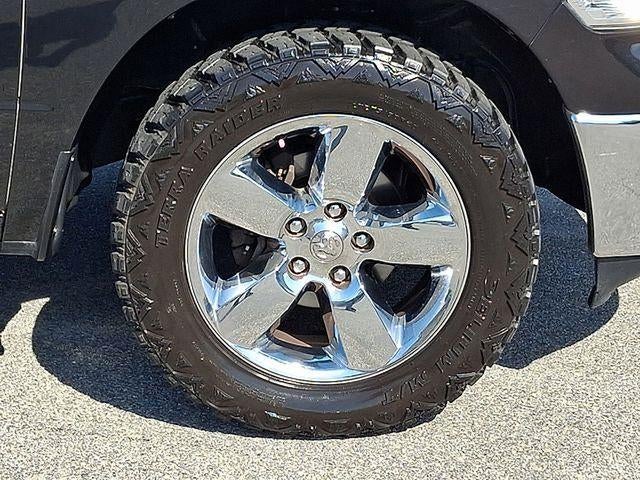 2017 RAM 1500 Big Horn Crew Cab 4x4 5'7" Box