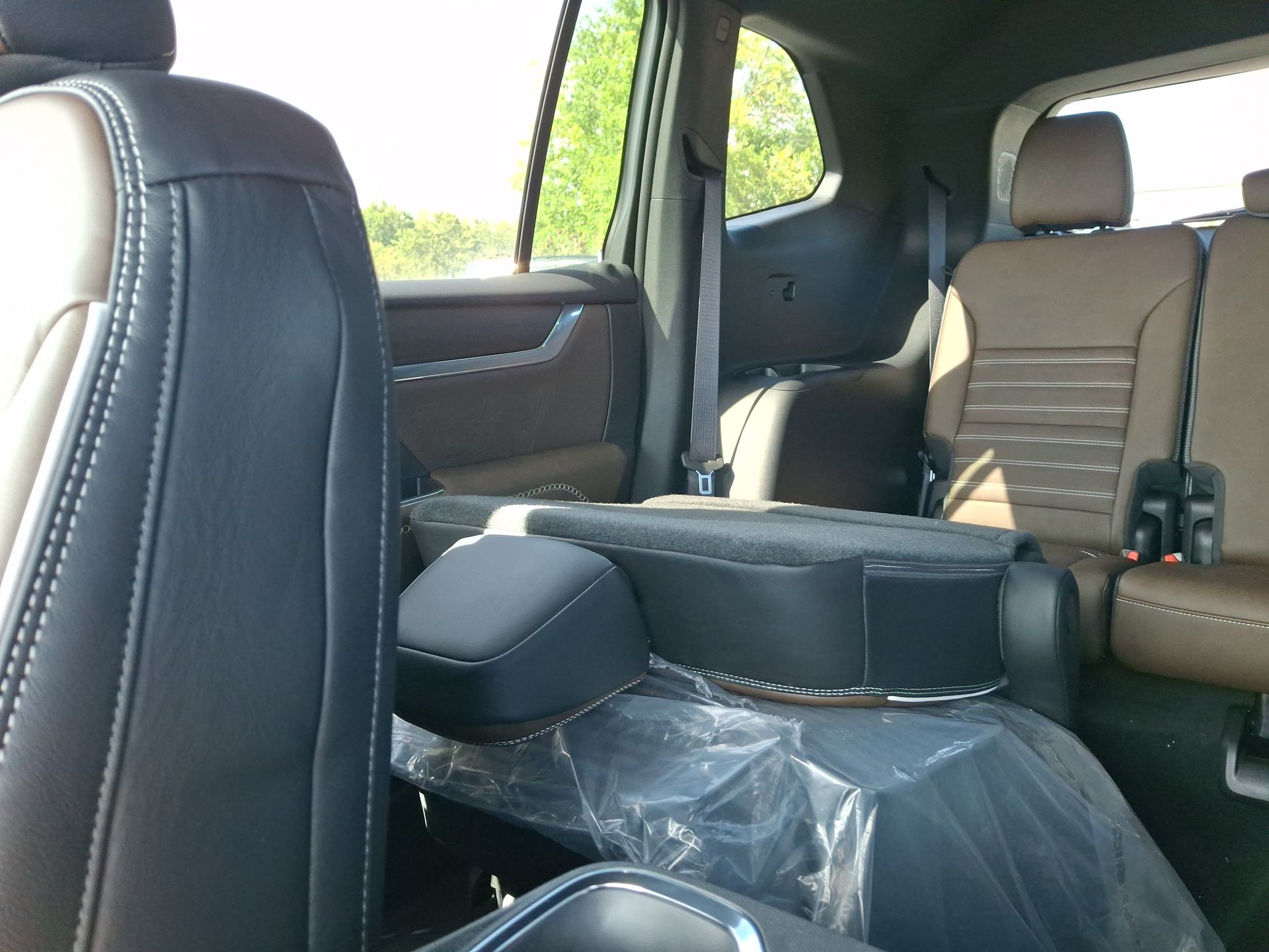 2027 GMC Acadia Denali Ultimate