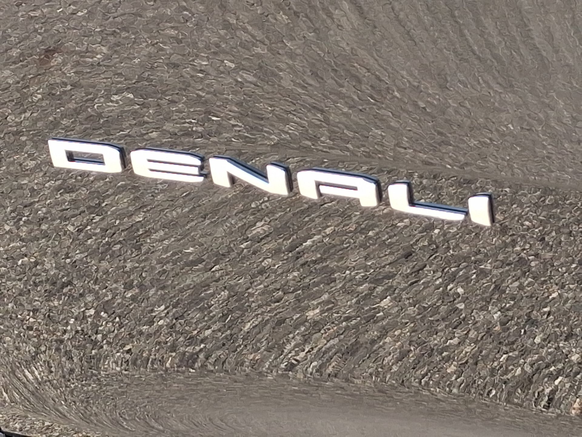 2027 GMC Acadia Denali Ultimate