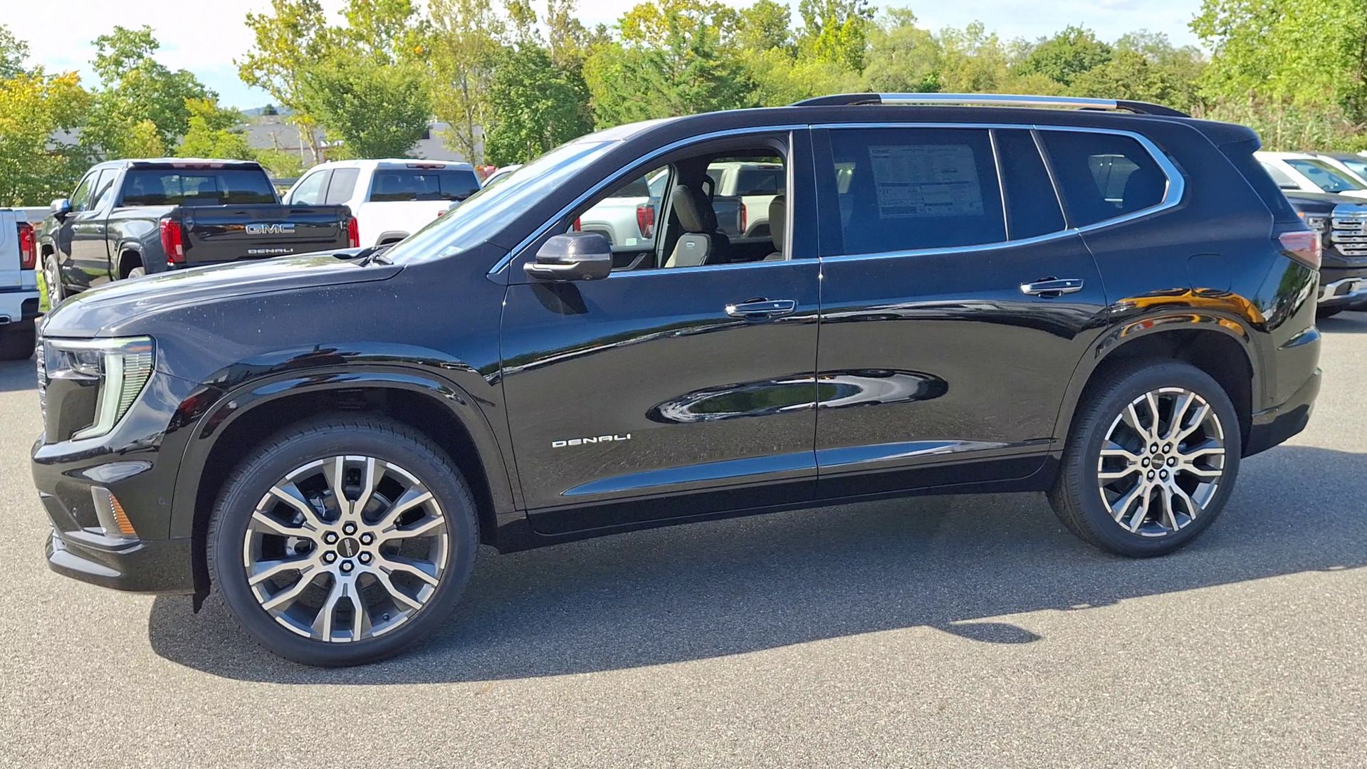 2027 GMC Acadia Denali Ultimate