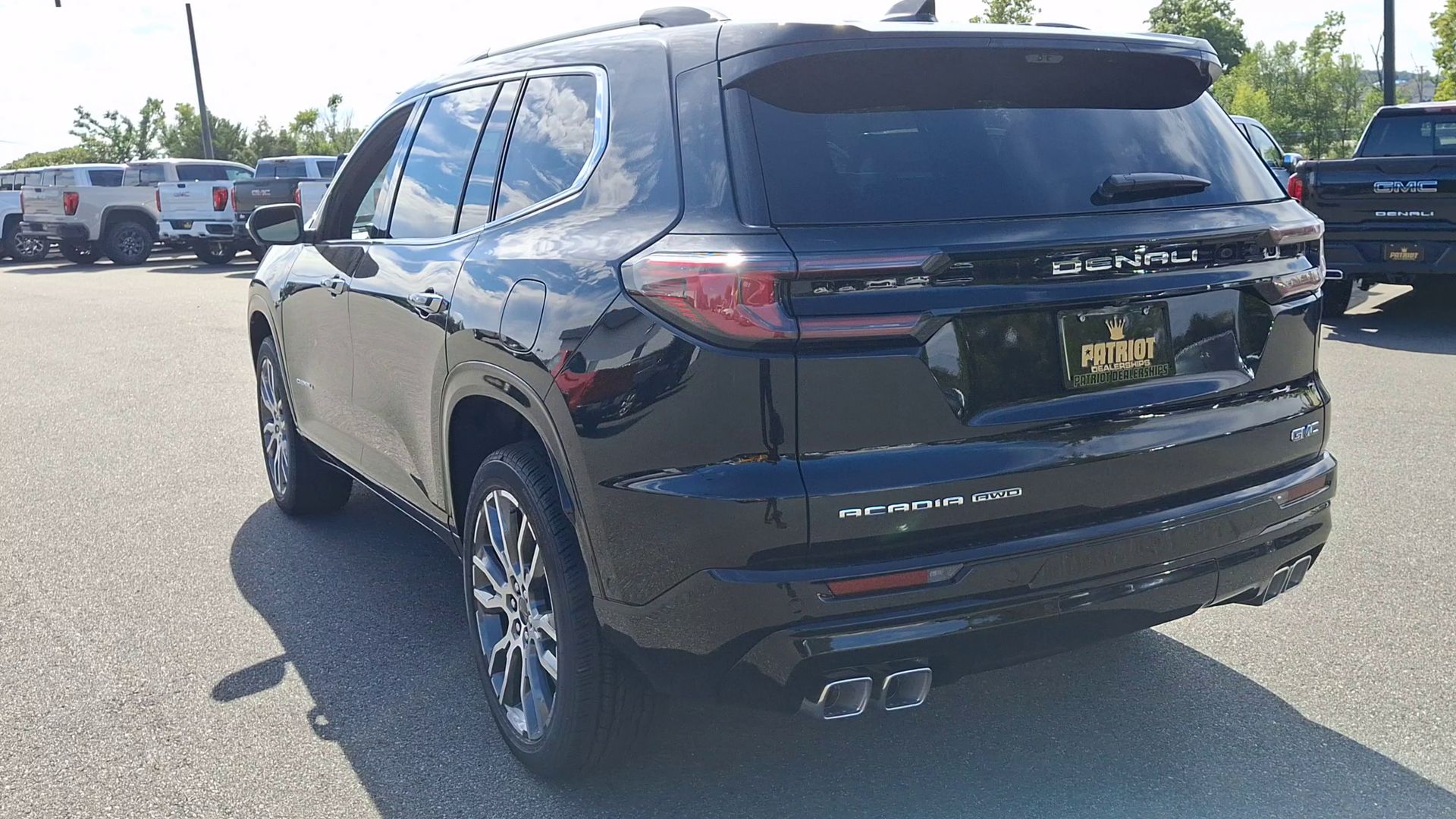 2027 GMC Acadia Denali Ultimate