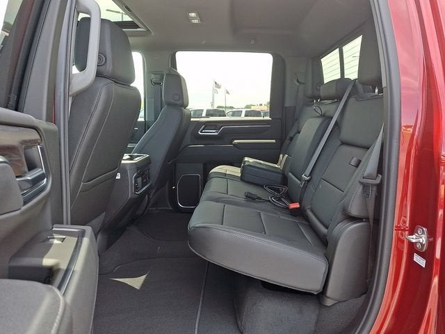 2026 GMC Sierra 2500HD SLT - Photo 6