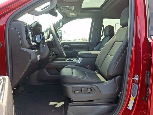 2026 GMC Sierra 2500HD SLT - Photo 9