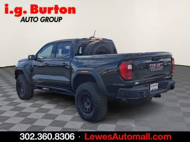 2025 GMC Canyon AT4
