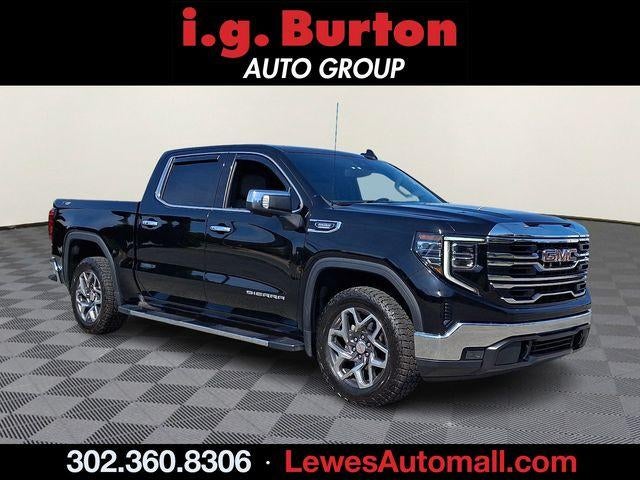 2023 GMC Sierra 4WD Crew Cab Short Box SLT's photo