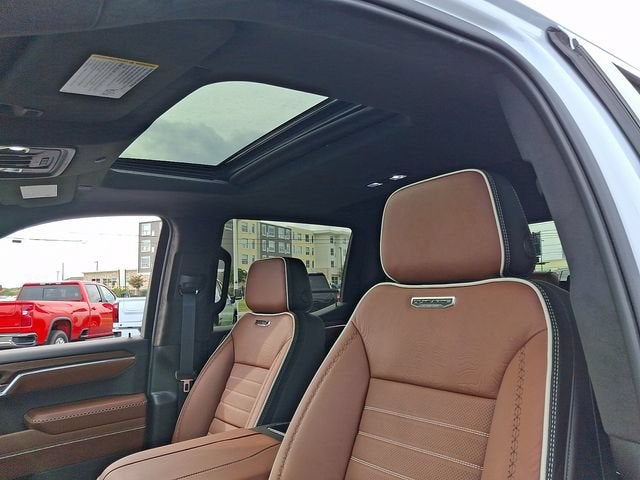 2026 GMC Sierra 1500 Denali Ultimate - Photo 11