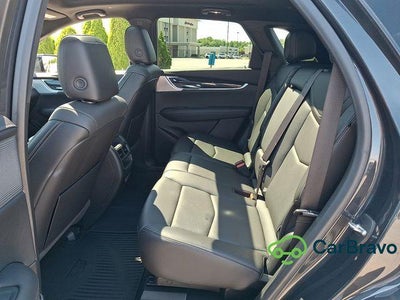 2022 Cadillac XT5 Premium Luxury