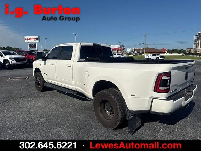 2024 RAM 3500 Laramie Crew Cab 4x4 8' Box