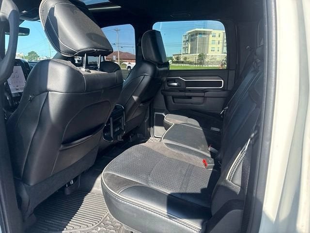 2024 RAM 3500 Laramie Crew Cab 4x4 8' Box