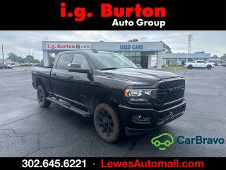 2022 RAM 2500 Big Horn Crew Cab 4x4 6'4" Box