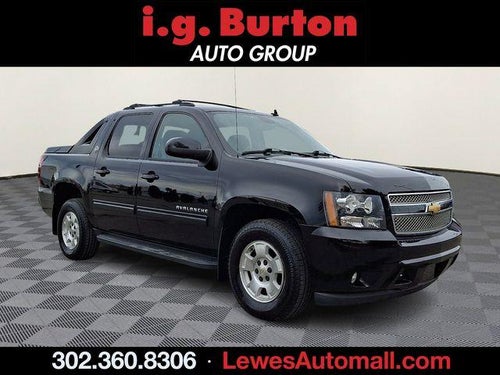 2013 Chevrolet Avalanche LS