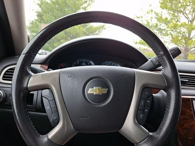 2013 Chevrolet Avalanche LS