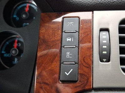 2013 Chevrolet Avalanche LS