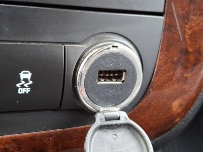 2013 Chevrolet Avalanche LS