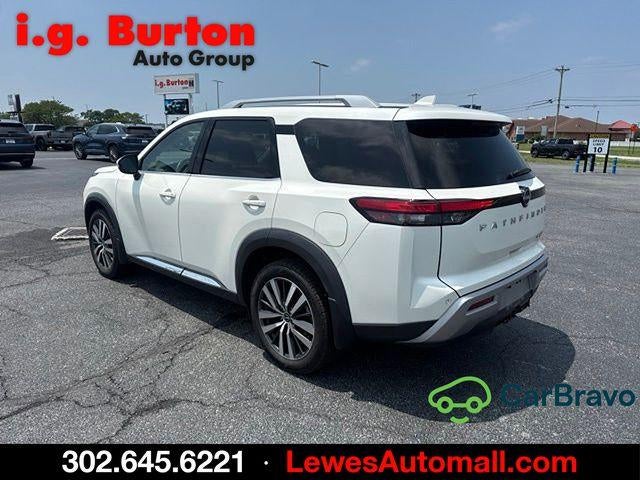 2022 Nissan Pathfinder Platinum 4WD