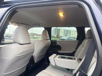 2023 Mitsubishi Outlander SEL 2.5 2WD
