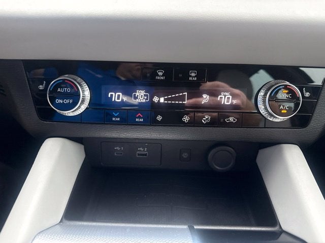 2023 Mitsubishi Outlander SEL 2.5 2WD