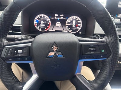 2023 Mitsubishi Outlander SEL 2.5 2WD