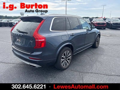 2020 Volvo XC90 T6 Momentum 7 Passenger