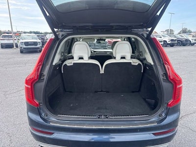 2020 Volvo XC90 T6 Momentum 7 Passenger