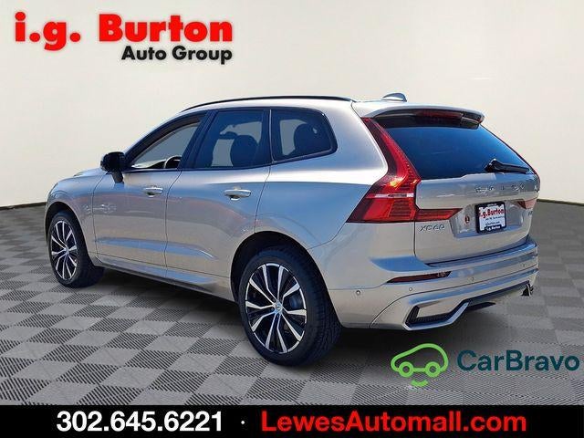 2023 Volvo XC60 B5 Plus Dark Theme