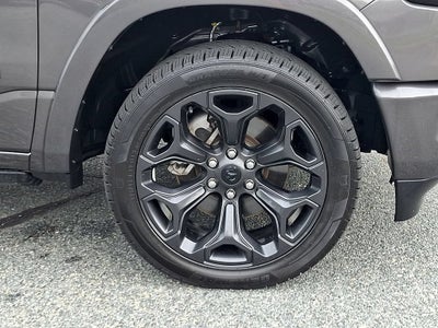 2024 RAM 1500 Limited Crew Cab 4x4 5'7" Box