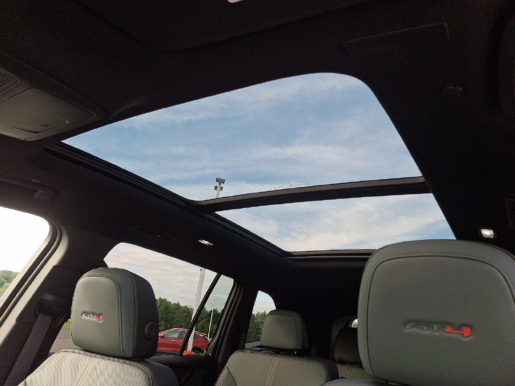 2027 GMC Acadia AT4