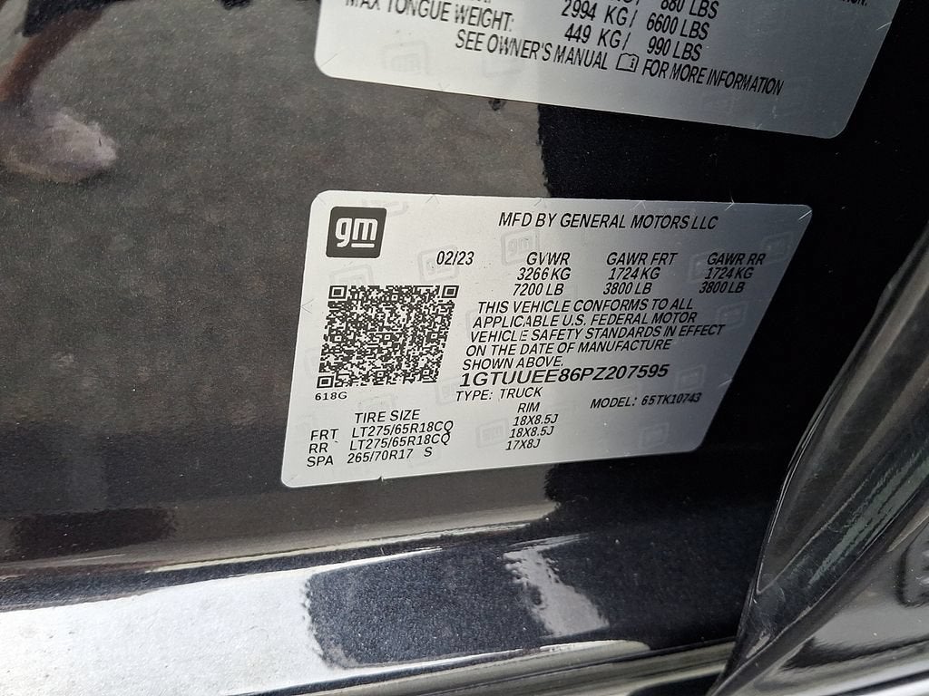 2023 GMC Sierra 1500 AT4