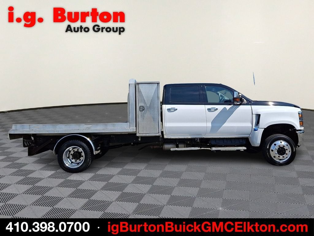 2021 Chevrolet Silverado 6500 HD Work Truck