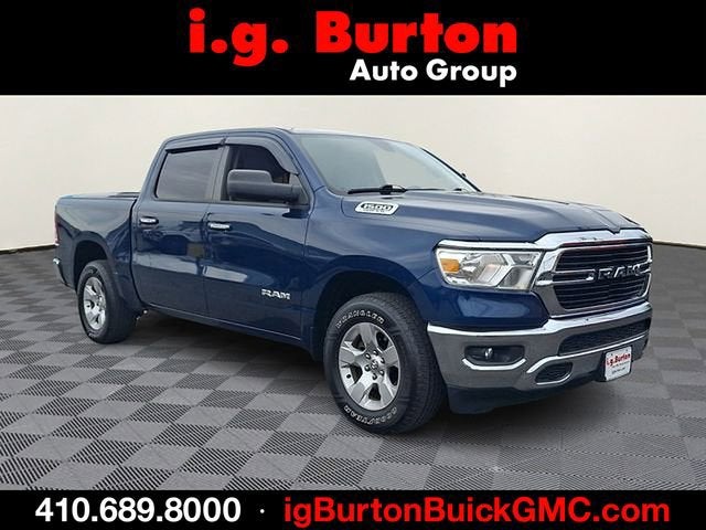 2020 RAM 1500 Big Horn Crew Cab 4x4 5'7" Box
