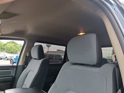 2020 RAM 1500 Big Horn Crew Cab 4x4 5'7" Box
