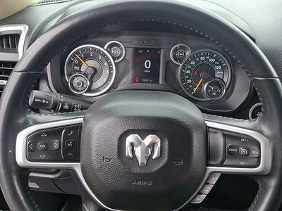 2020 RAM 1500 Big Horn Crew Cab 4x4 5'7" Box