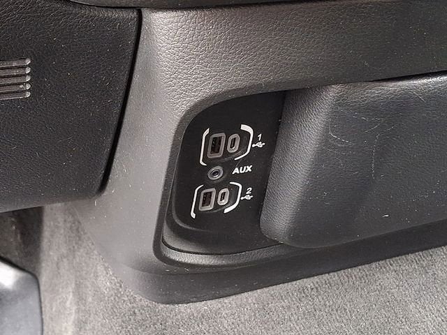 2020 RAM 1500 Big Horn Crew Cab 4x4 5'7" Box