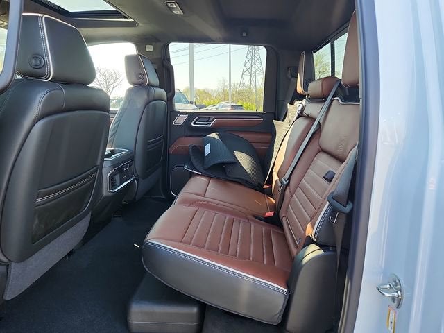 2026 GMC Sierra 3500 HD Denali Ultimate DRW