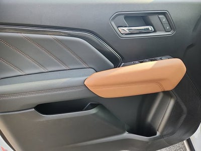 2024 GMC Canyon AT4