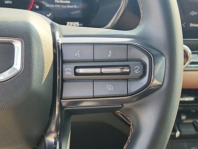 2024 GMC Canyon AT4