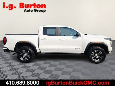 2024 GMC Canyon AT4