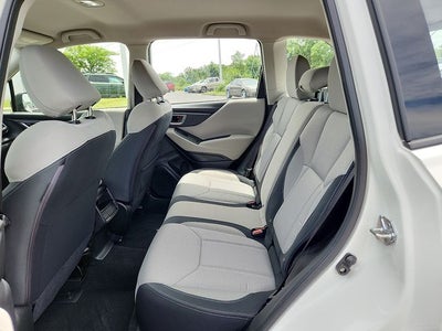 2023 Subaru Forester Base