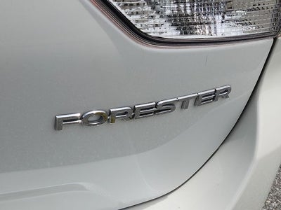 2023 Subaru Forester Base