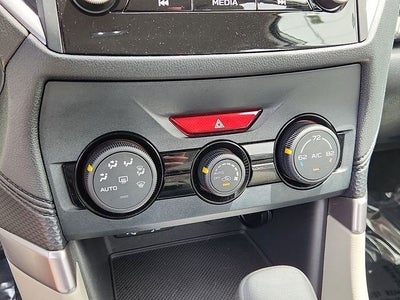 2023 Subaru Forester Base