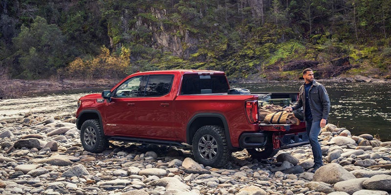 GMC Sierra 1500 Side View